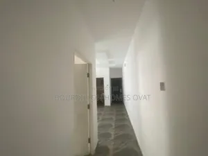 2bdrm Apartment in Lekki County Road for rent