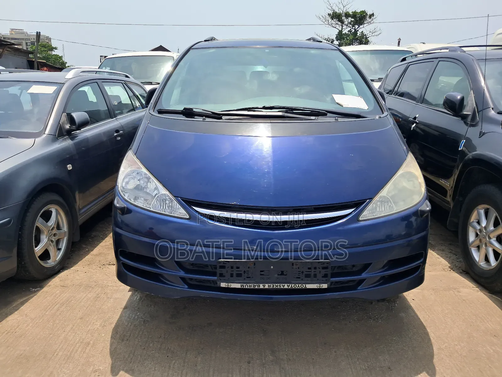 Toyota Previa 2003 Blue