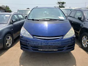 Toyota Previa 2003 Blue