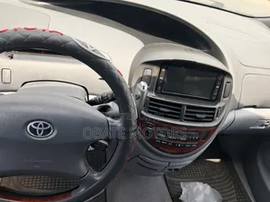 Toyota Previa 2003 Blue