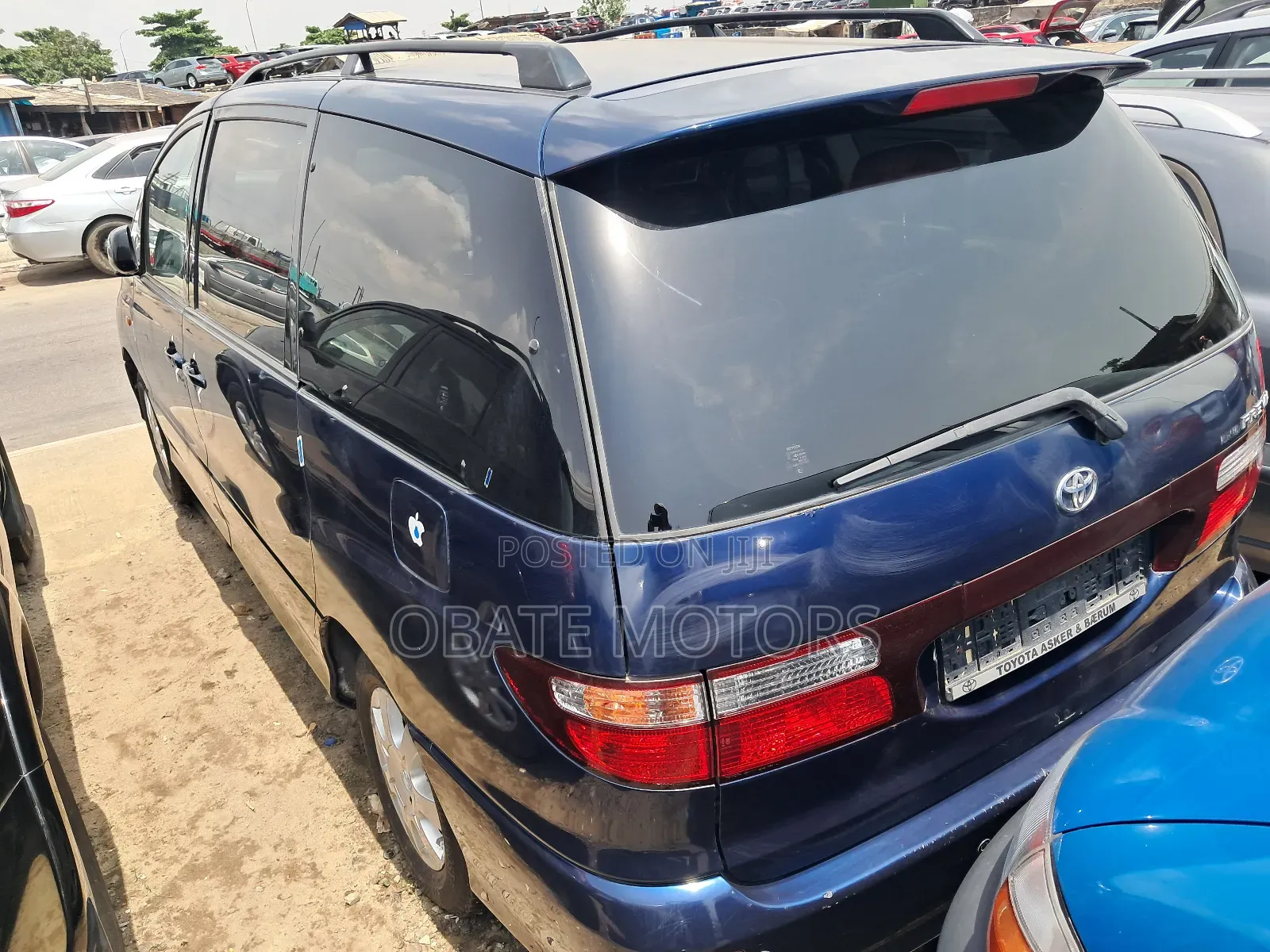 Toyota Previa 2003 Blue