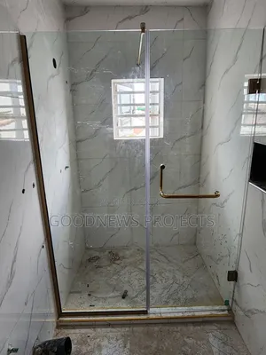 Shower Glass With Gold Accessory