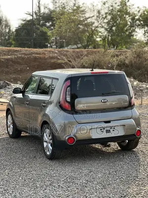 Kia Soul Hatchback 2016 Gray