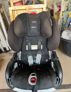 Britax Infant to Toddler Convertible Car Seat (0-8yrs)