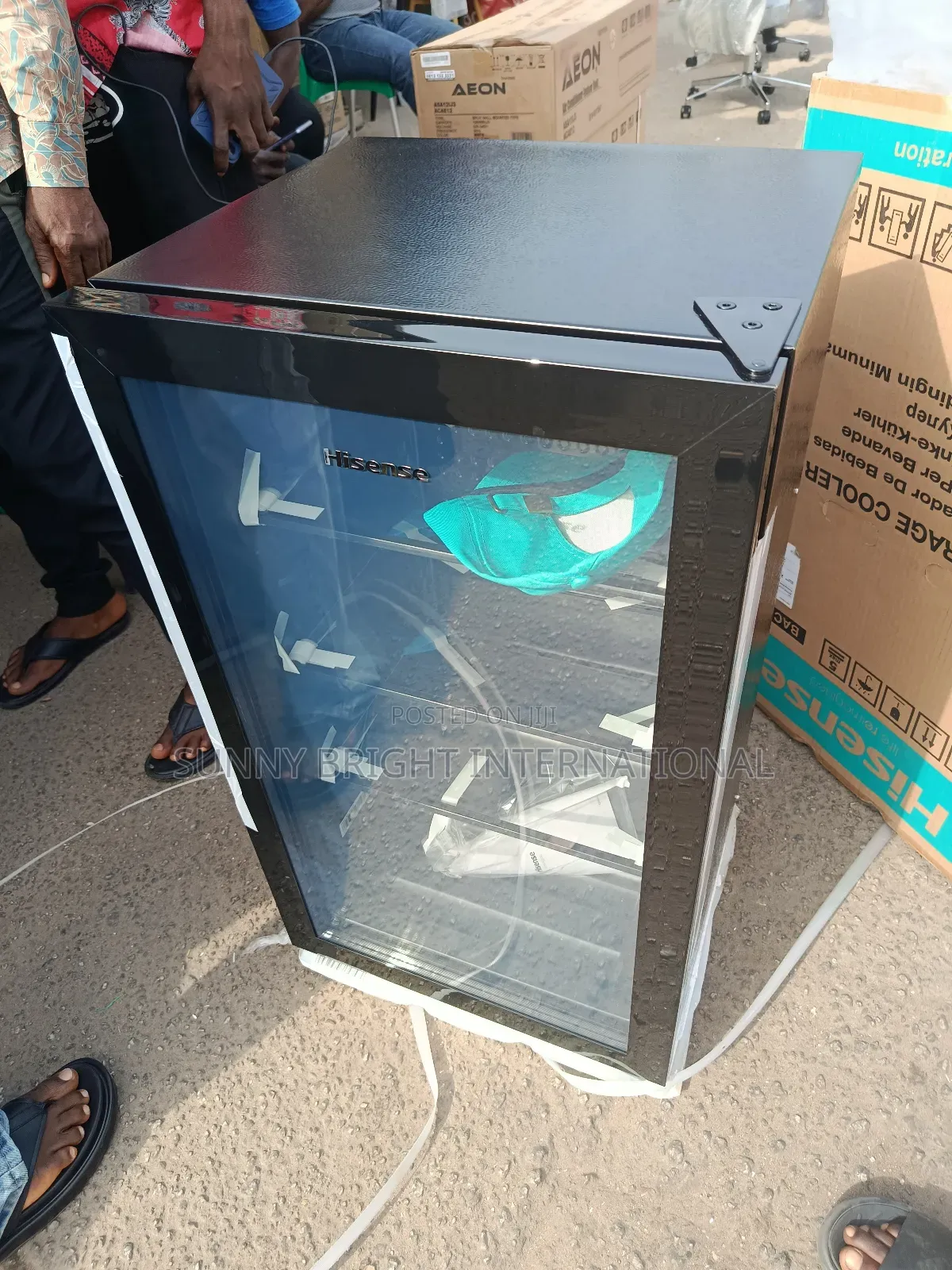 Hisense Showcase 100l