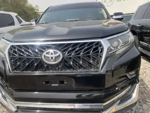 Toyota Land Cruiser Prado 4.0 Petrol TX-L 2018 Black