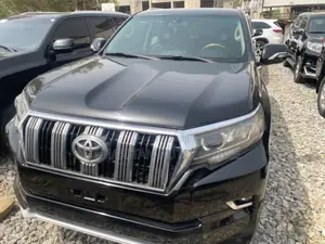 Toyota Land Cruiser Prado 4.0 Petrol TX-L 2016 Black