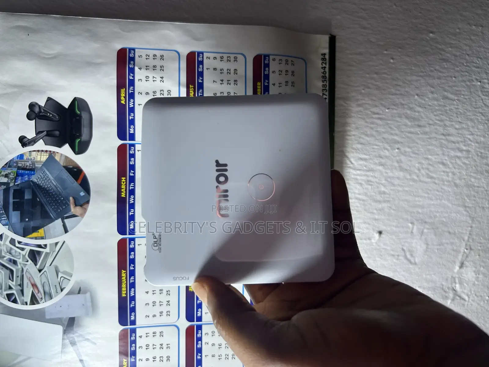 Miroir M175 Smart DLP Projector.