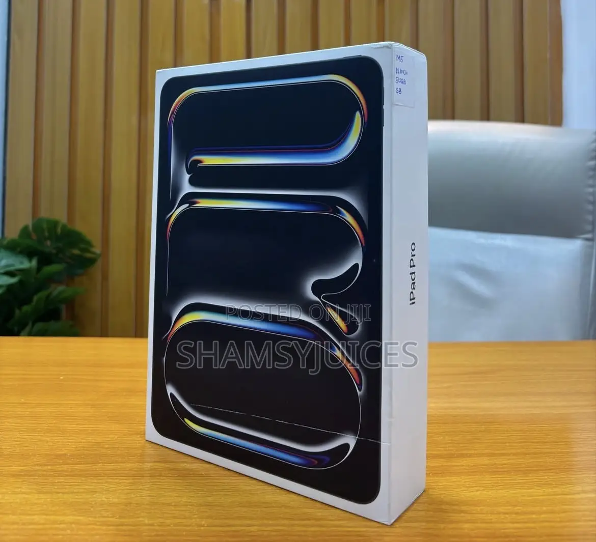New Apple iPad Pro 13 (2025) 512 GB Black