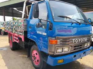 Toyota Dyna 200 for Logistics
