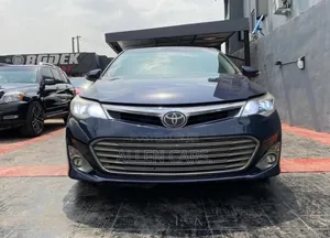 Toyota Avalon Limited 4dr Sedan (3.5L 6cyl 6A) 2015 Blue