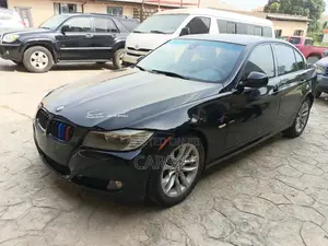 BMW 323i 2010 Black