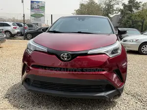 Toyota C-HR LE FWD 2019 Maroon