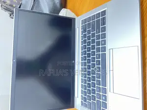 New Laptop HP EliteBook 845 G8 8GB AMD Ryzen 5 SSD 512GB
