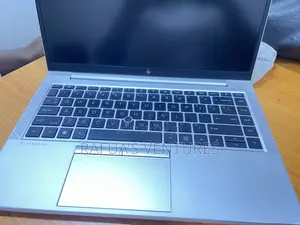 New Laptop HP EliteBook 845 G8 8GB AMD Ryzen 5 SSD 512GB