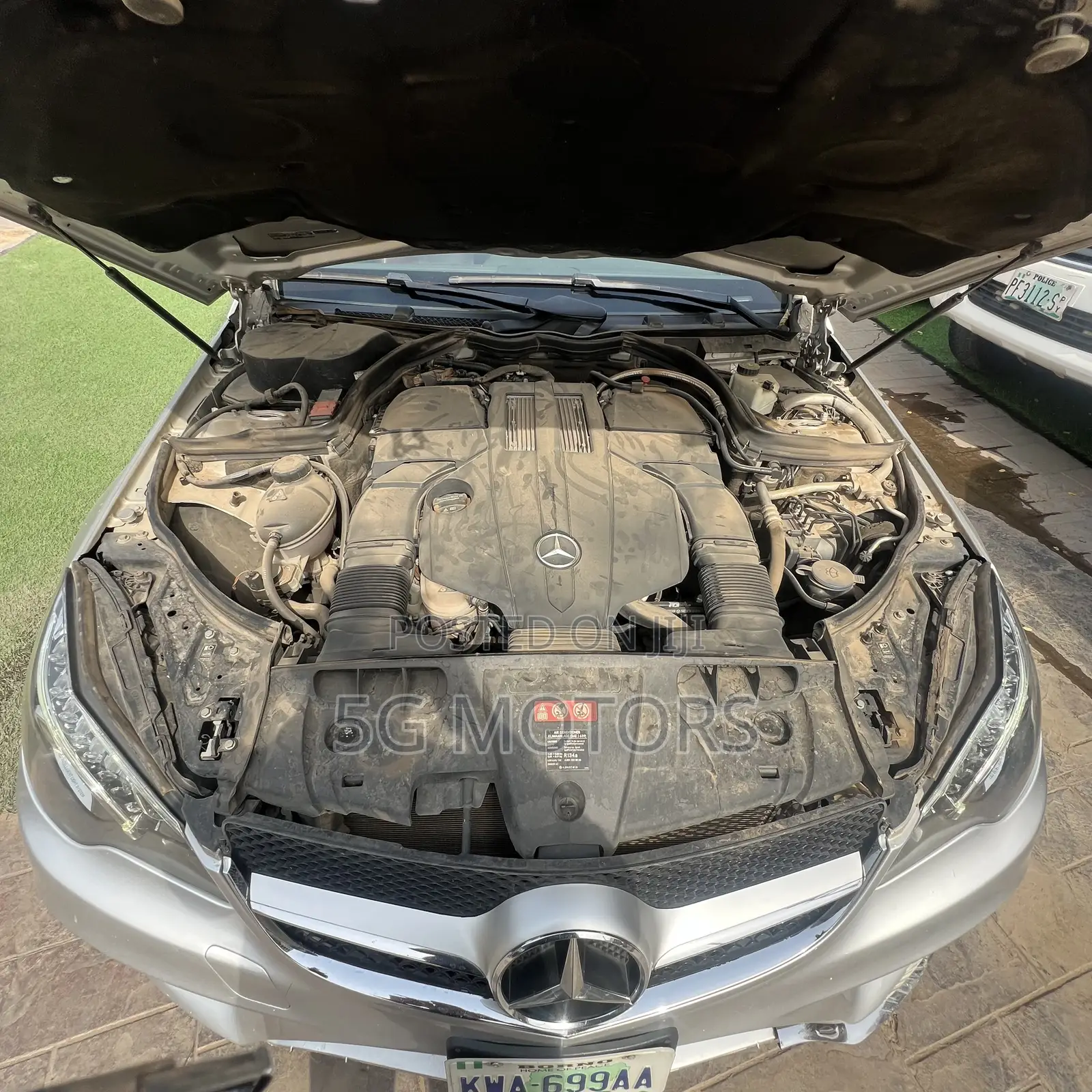 Mercedes-Benz E400 2016 Silver