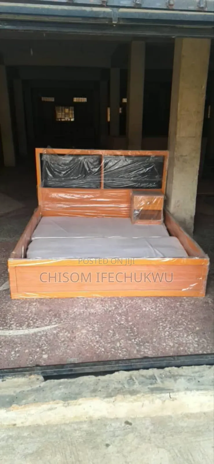 6 by 6 Inches Bed Frame With a Side Table