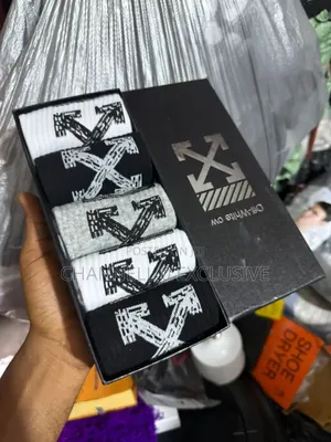 *Packed Socks  in Different Designs and Colors