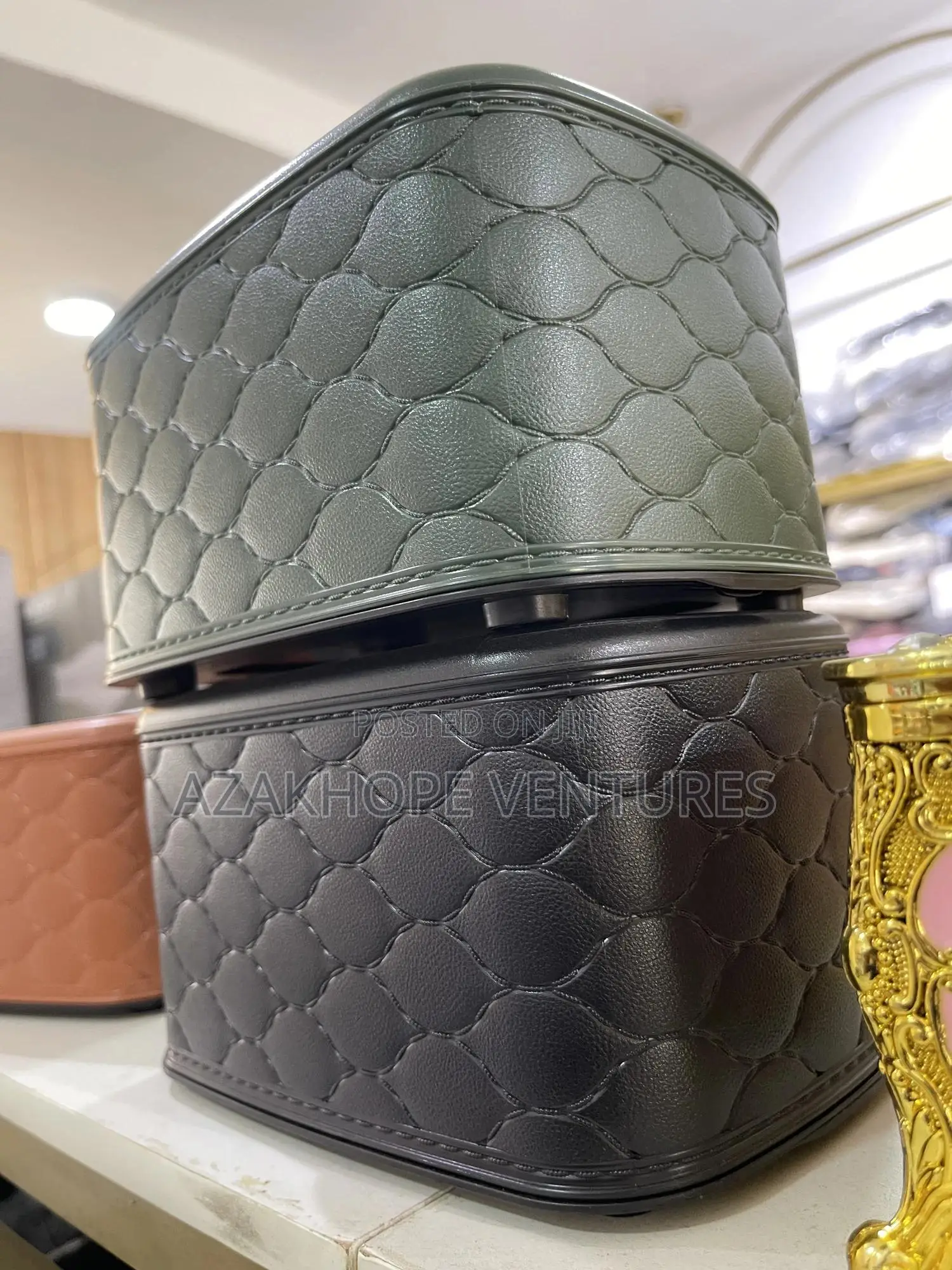 Tissue Box or Car Vent Hanging Storage Boxes