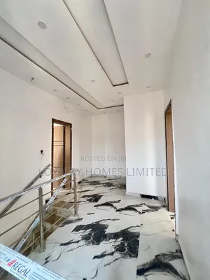 4bdrm Duplex in Ogba for sale