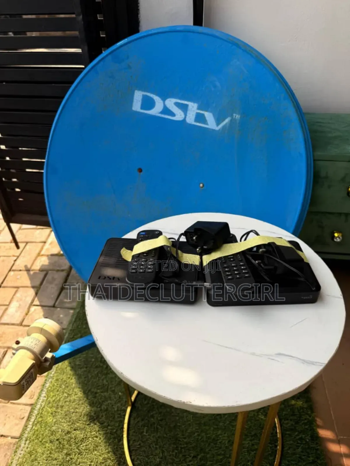 DSTV Decoders With Dish: 2 Decoders 2 Cables 2 Remotes 1 Dish in Ogba ...