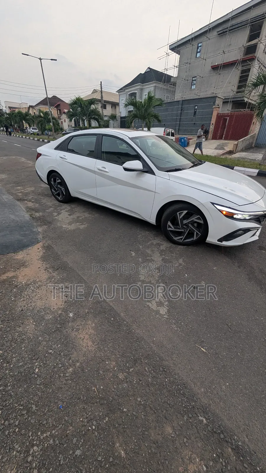 Hyundai Elantra 2025 White