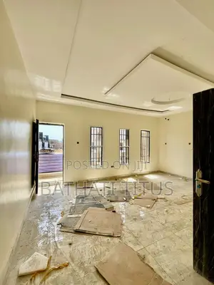 3bdrm Duplex in Dawaki for rent