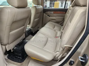 Lexus GX 470 Sport Utility 2005 Gold