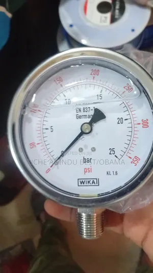 Wika Pressure Gauge 0-25bar Oil Type4 Inches