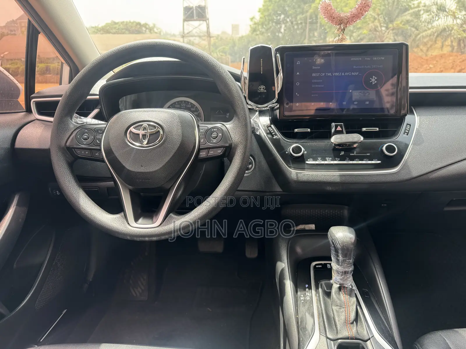 Toyota Corolla 2022 White