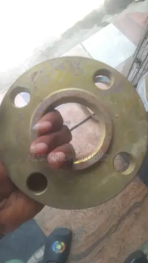 4" Ms Flange, a Type Used for Piping (Class 150 Weldable Flange)