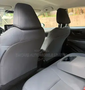Toyota Corolla LE 2022 Blue