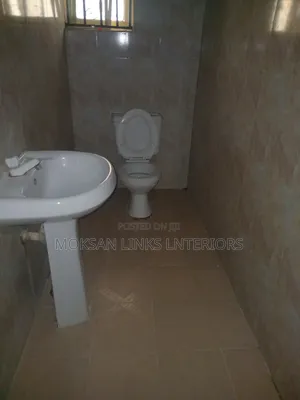 3bdrm Block of Flats in Agara Estate, Akala, Oluyole for rent