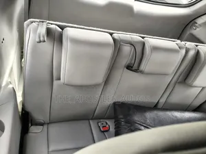 Toyota Highlander XLE 4dr SUV AWD (3.5L 6cyl 6A) 2014 Silver