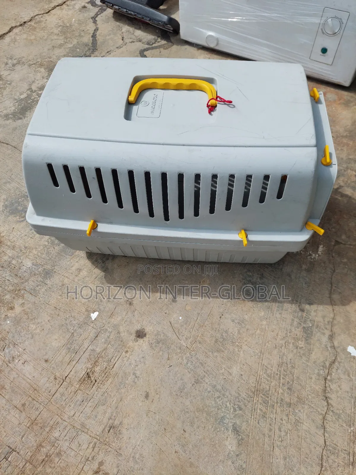 Size 2 Pet Carrier /Box