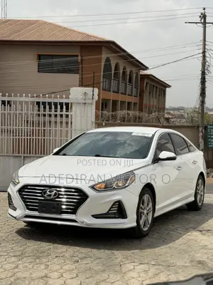 Hyundai Sonata SE 2018 White