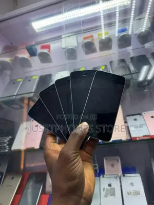Apple iPhone 5s 32 GB Silver