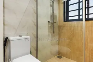 Brand New Spacious Luxury 3 Bedroom Apartment