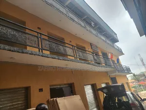 Commercial Shops for Rent at Dugbe Alawo