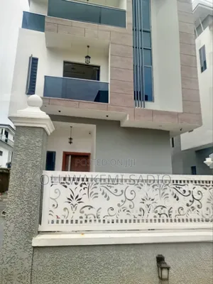 5bdrm Duplex in Adeniyi Jones, Ikeja GRA for rent