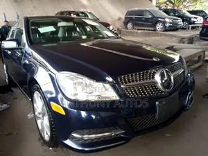 Mercedes-Benz C300 Luxury 4Matic Sedan AWD (3.0L 6cyl 7A) 2012 Blue