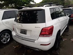 Mercedes-Benz GLK-Class 350 4MATIC 2014 White