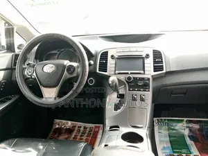 Toyota Venza Limited 4dr Wagon AWD (3.5L 6cyl 6A) 2015 Black