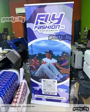 Roll Up Banner/ Standing Banner