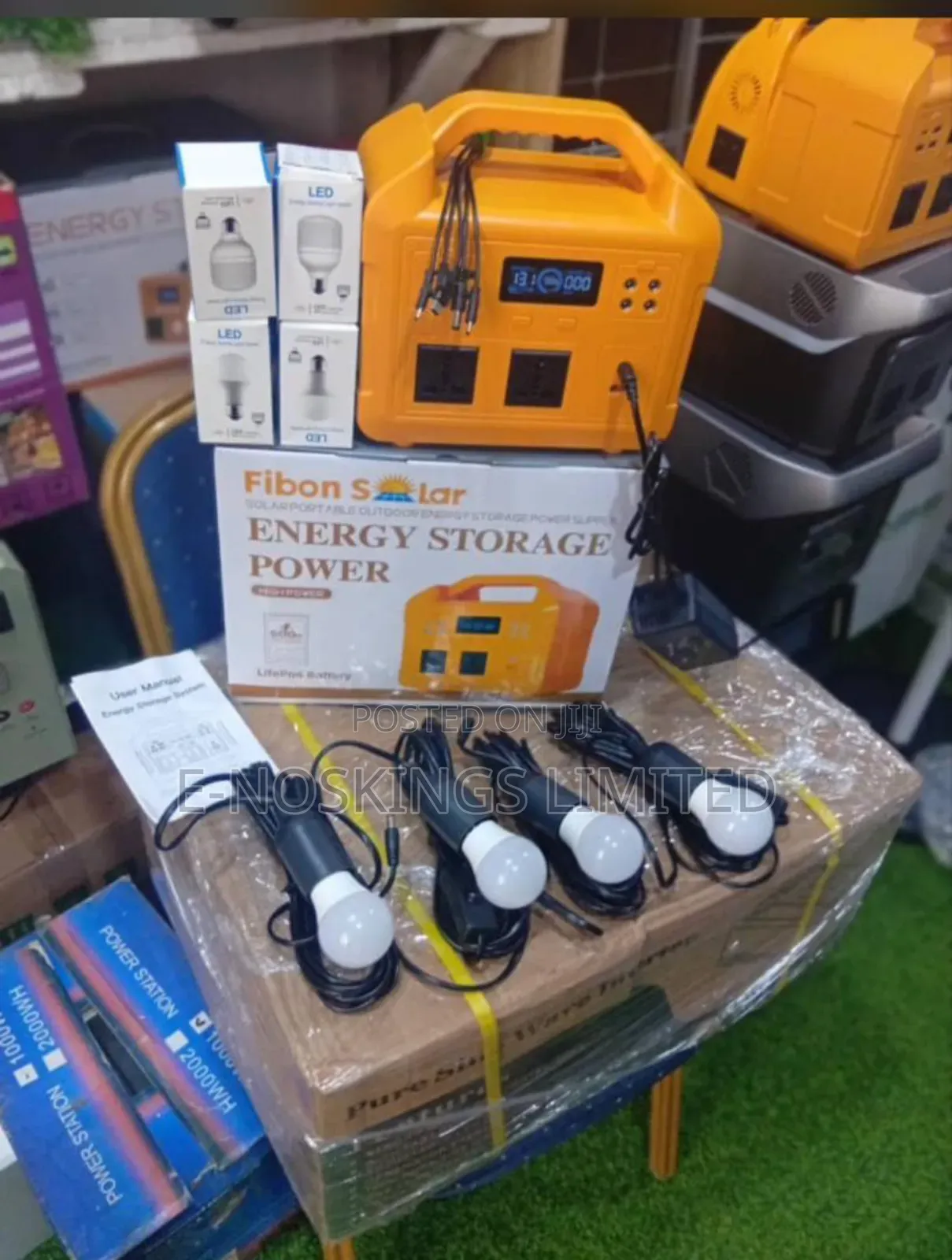 500watts Solar Generator With the 100watts Solar Panel