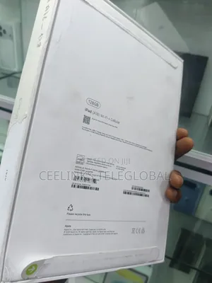 New Apple iPad (2025) 128 GB Silver