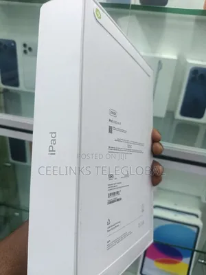New Apple iPad (2025) 256 GB Silver