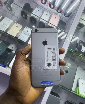 Apple iPhone 6s 32 GB Silver
