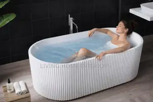Luxury Bathtub England Standard