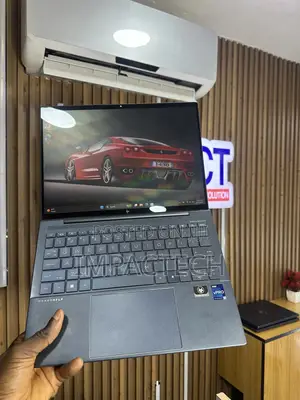 Laptop HP Dragonfly G3 32GB Intel Core i7 SSD 512GB
